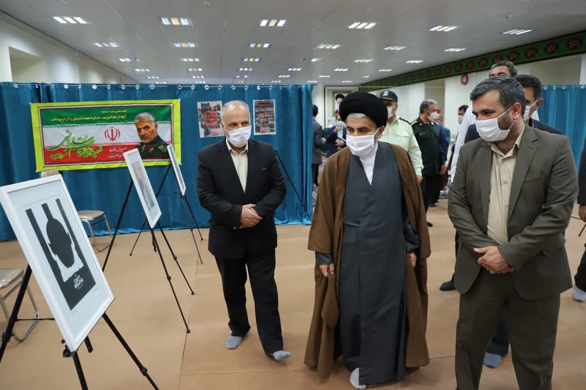 نماینده ولی فقیه در آذربایجان غربی از نمایشگاه بین المللی « نمی تونم نفس بکشم » در ارومیه بازدید کرد