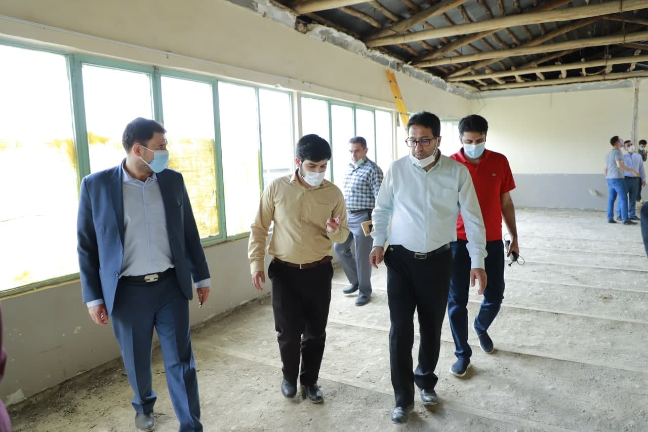 مسئولان سینمایی حوزه هنری انقلاب اسلامی از روند احداث « پردیس سینمایی ارومیه» بازدید کردند