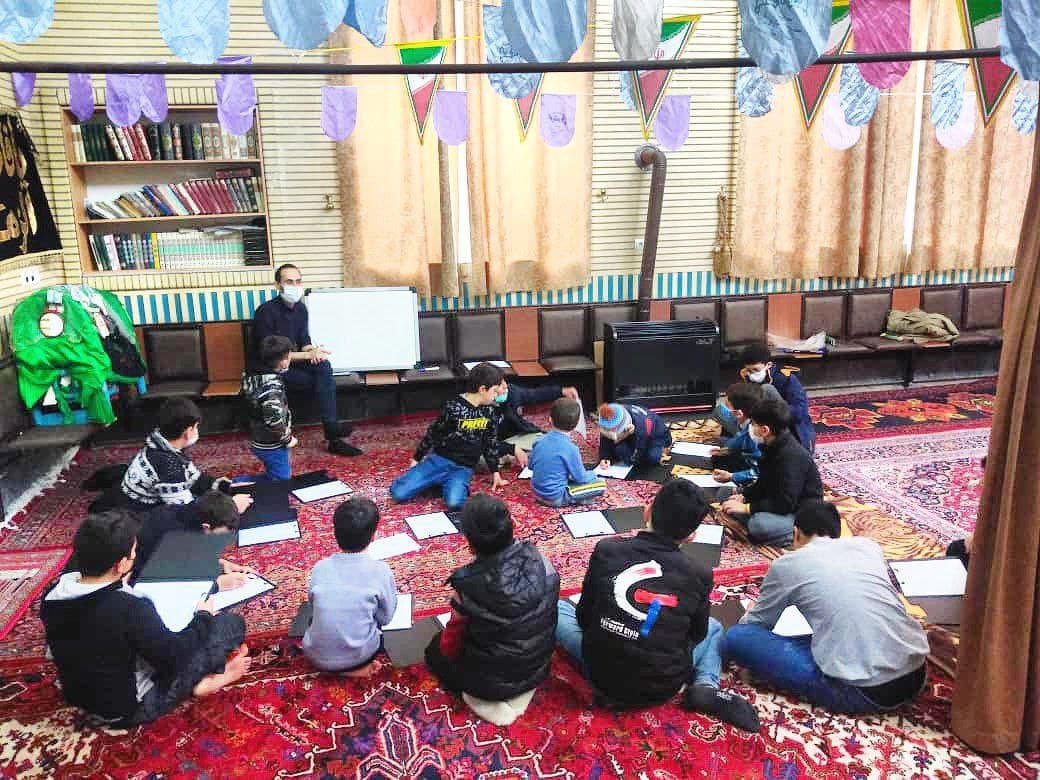 طرح « وارثین » حوزه هنری درمحله های« علی آباد و حسین آباد» ارومیه برگزار می شود