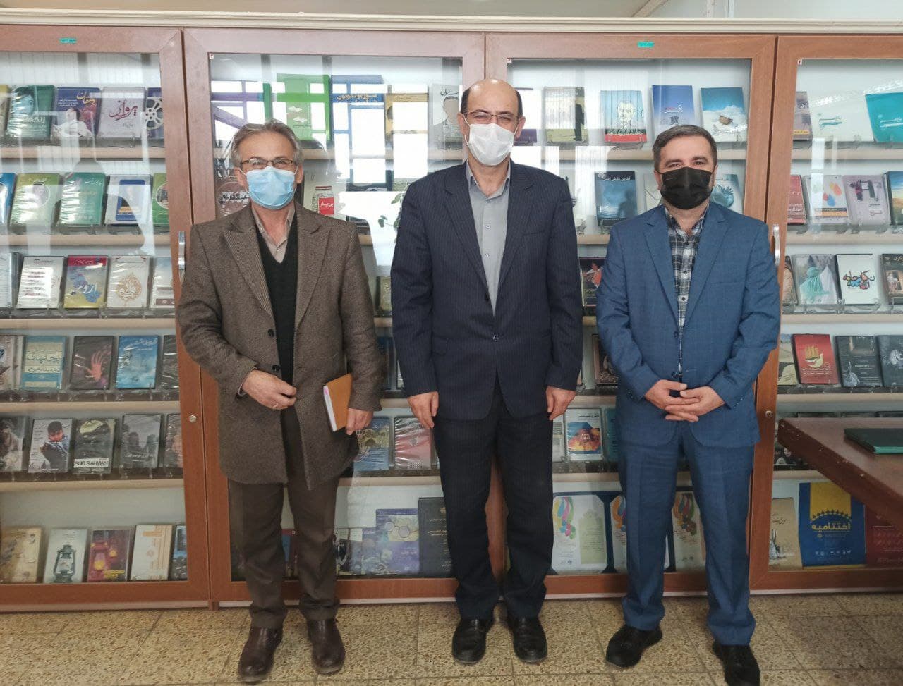 نشست همکاری‌های مشترک حوزه هنری آذربایجان غربی و اداره کل میراث فرهنگی صنایع دستی و گردشگری استان برگزار شد