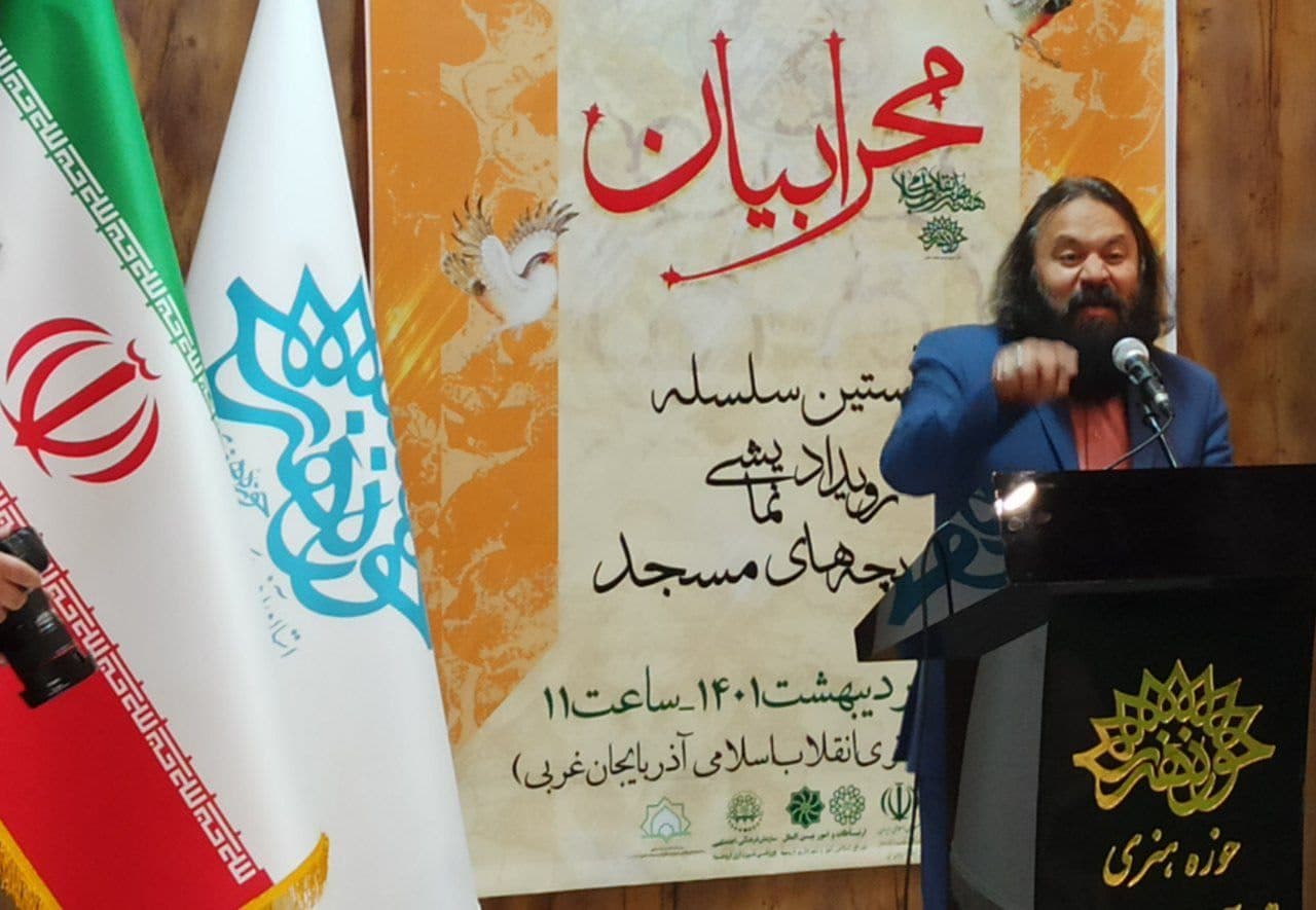تماشاگران واقعی هنر تئاتر در جهان امروز همین مردم عادی جامعه هستند
