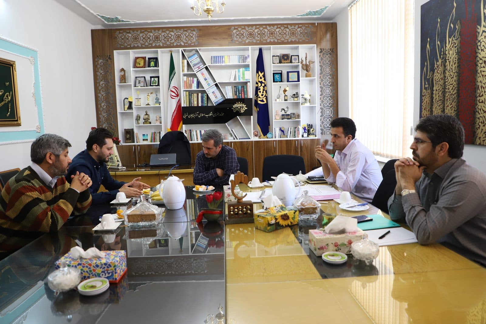 مدیران حوزه هنری انقلاب اسلامی کشور از حوزه هنری انقلاب اسلامی آذربایجان غربی بازدید کردند