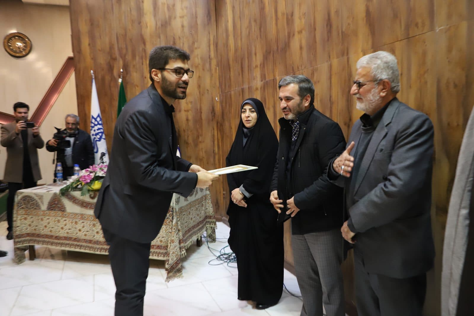 حوزه هنری آذربایجان غربی از شاعران عرصه امنیت پایدار تقدیر کرد