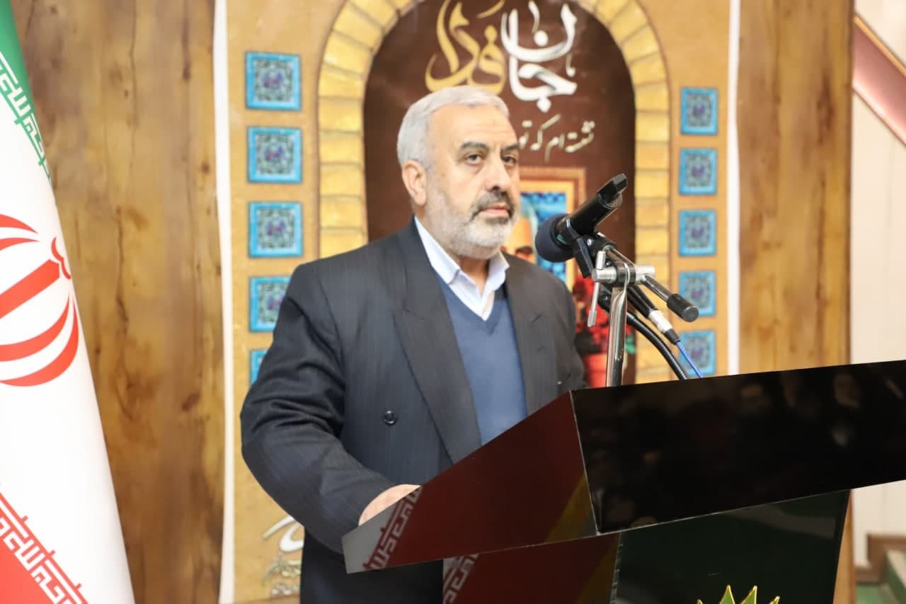 اشعار علامه طبایی به لحاظ بدیعی و خلاقیت هنری در سطح عالی است