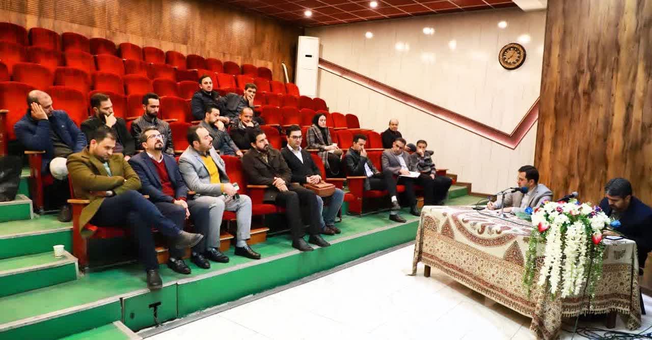 نشست بررسی مسائل و مشکلات سینماهای ارومیه در حوزه هنری آذربایجان غربی برگزار شد