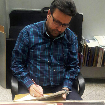 هنرمندی که در آثارش وحدت نظری و عملی جامعه را درنظر بگیرد، تاثیرگذار خواهد بود