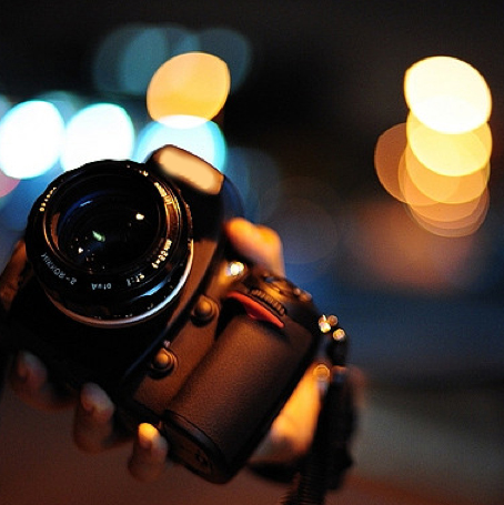 تقدیر از هنرمندان عکاس قم در اختتامیه دوسالانه عکس قم