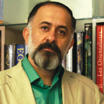 هنر انقلاب مخاطب اصلی خود را از بطن انقلاب داشته است