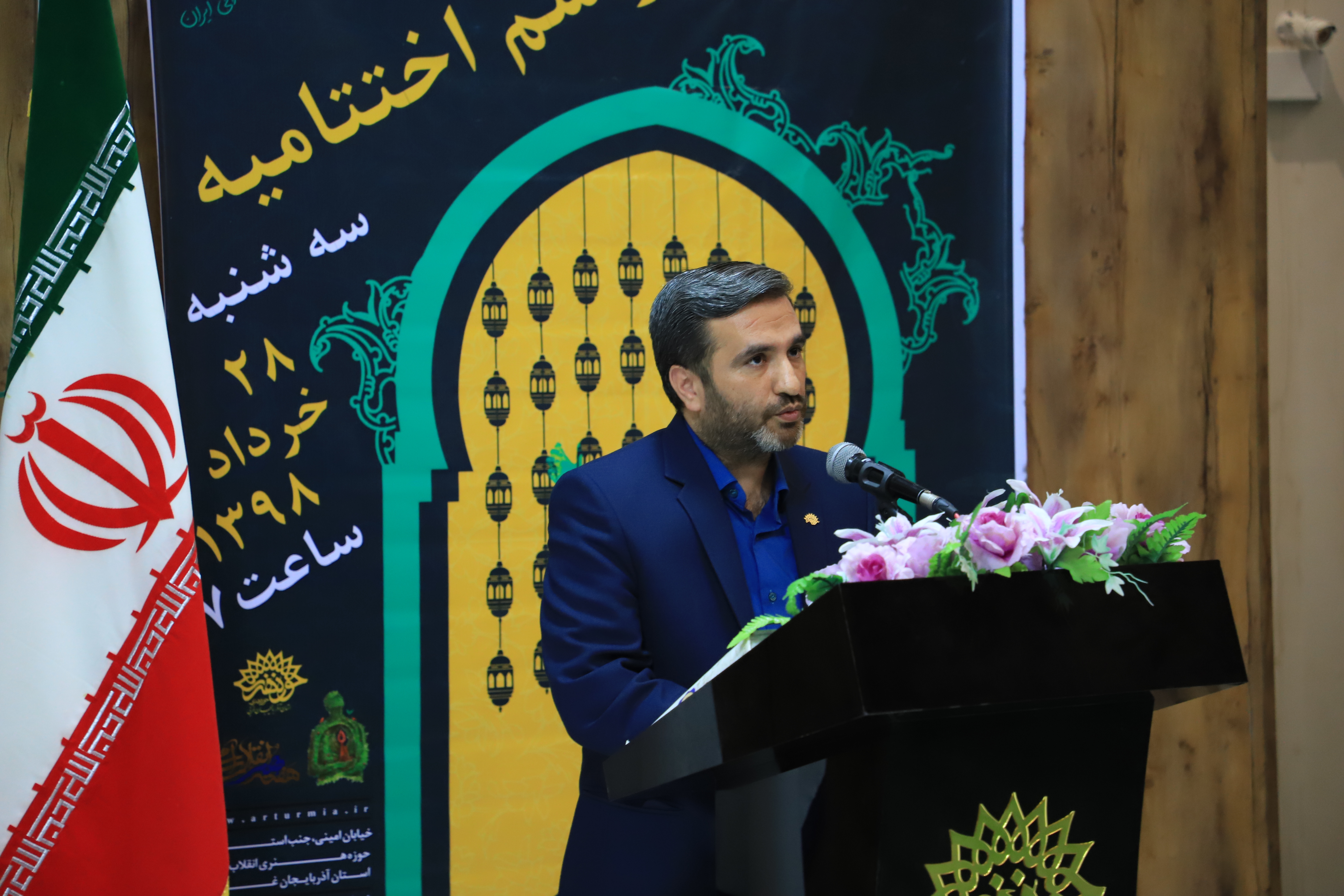 امروز مساجد به عنوان یکی از مهم‌ترین اماکن فرهنگی در جامعه هستند