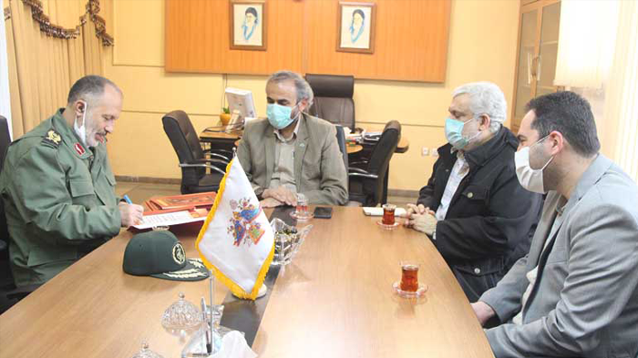 حفظ تفکر انقلابی در تولید آثار هنری مورد توجه است