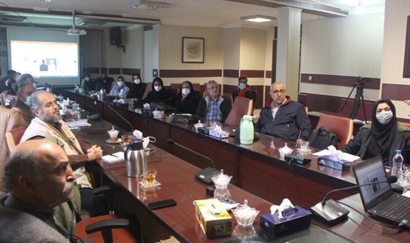 کارگاه سه روزه « آفرینش در سینمای مستند» در حوزه هنری برگزار شد