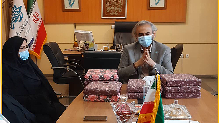 توجه به جنبه های تربیتی همگام با آموزش های تخصصی یک اصل است